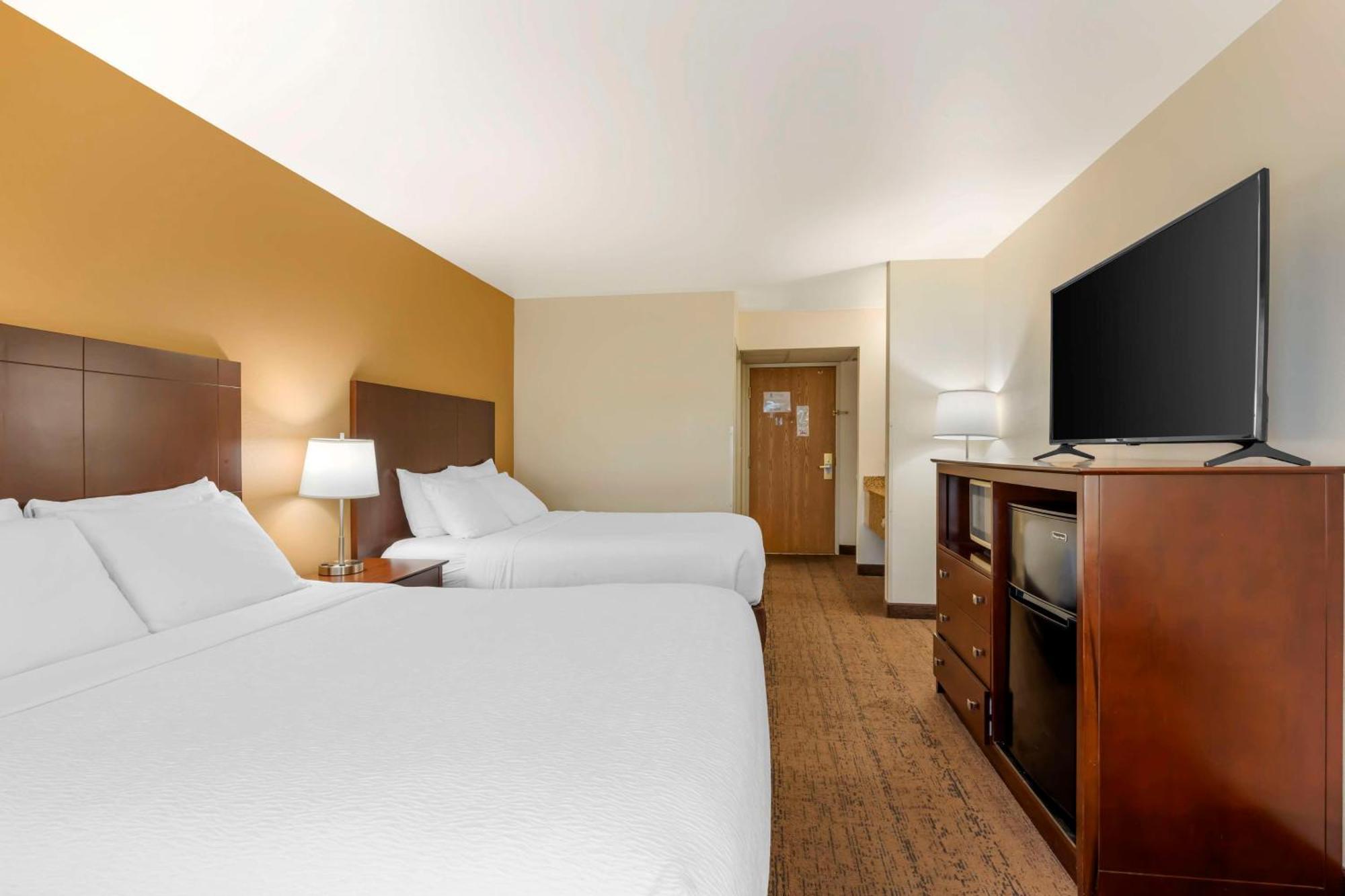 Best Western Yellowstone Crossing Laurel Dış mekan fotoğraf
